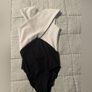 Five Dancewear YXL Leo